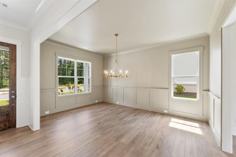 4 bedroom, 3 bathroom, 3,103 sq ft single family residence for sale at 3375 Hillshire Drive, Cumming, GA 30028 — photo 4