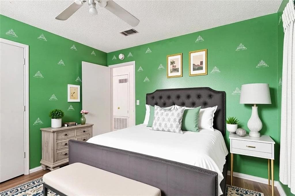 3 bedroom, 2 bathroom, 1,048 sq ft townhouse for sale at 2976 Kenville Lane, Decatur, GA 30034 — photo 5