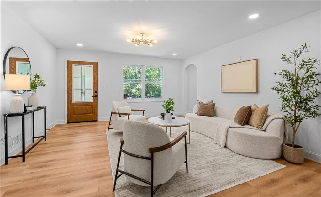 3 bedroom, 2 bathroom, 1,812 sq ft single family residence for sale at 185 Linda Lane, Mableton, GA 30126 — photo 6