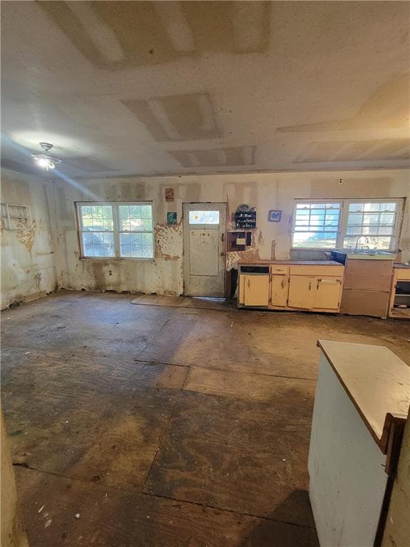 2 bedroom, 1 bathroom, 1,107 sq ft single family residence for sale at 952 Walker Avenue, Atlanta, GA 30316 — photo 9