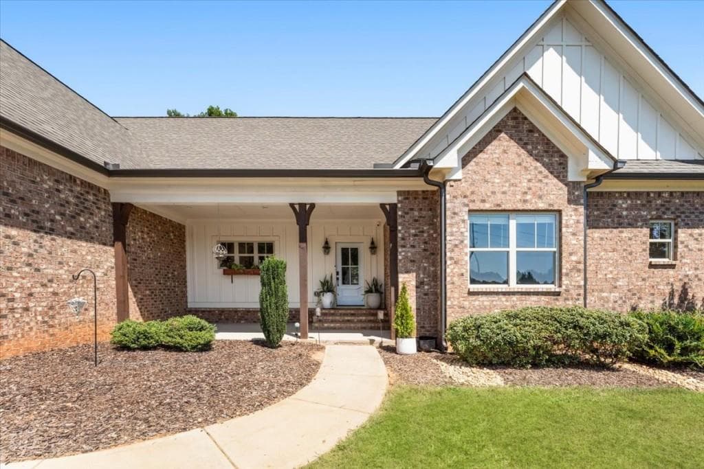5 bedroom, 5 bathroom, 5,115 sq ft single family residence under contract at 915 Pool Road, Hiram, GA 30141 — photo 9