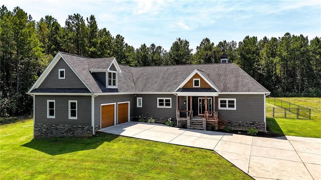 4 bedroom, 4 bathroom, 2,491 sq ft single family residence under contract at 368 Pine Road, Rockmart, GA 30153