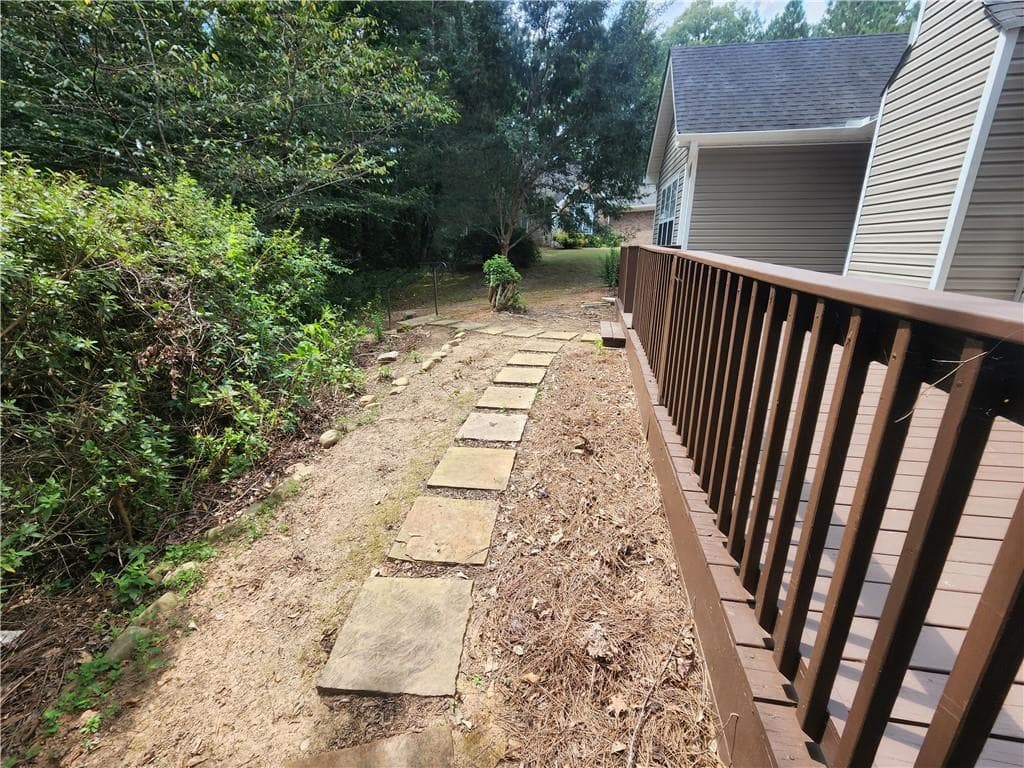 3 bedroom, 2 bathroom, 1,431 sq ft single family residence for sale at 180 Brookestone Point, Fayetteville, GA 30215 — photo 5