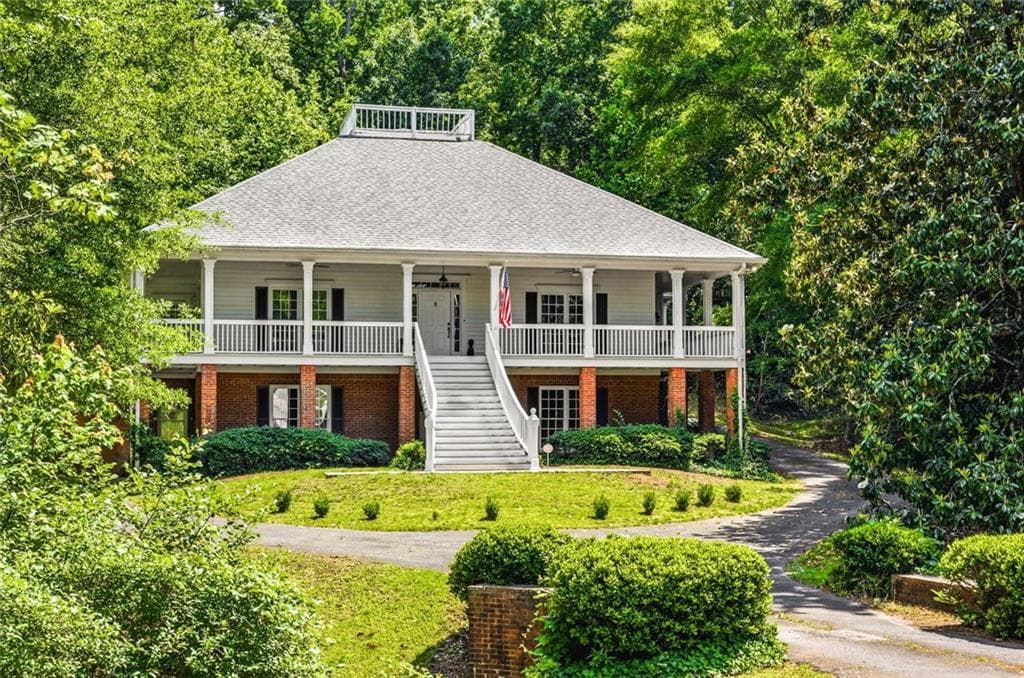 4 bedroom, 4 bathroom, 3,557 sq ft single family residence for sale at 479 S Hillcrest Drive, Marietta, GA 30064 — photo 6