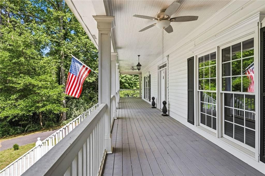 4 bedroom, 4 bathroom, 3,557 sq ft single family residence for sale at 479 S Hillcrest Drive, Marietta, GA 30064 — photo 7