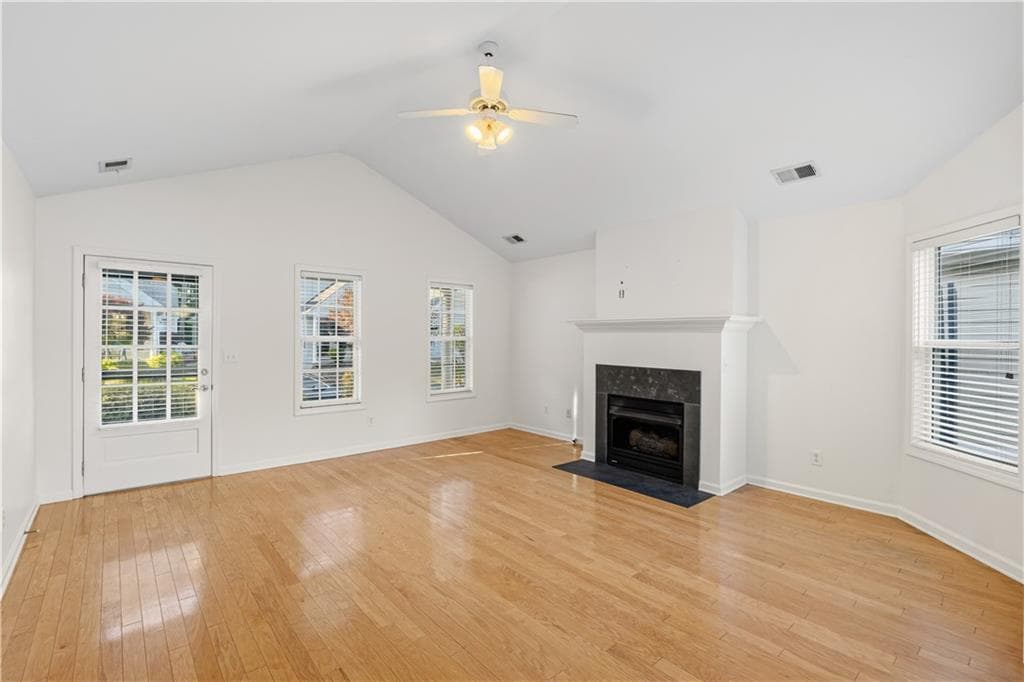 3 bedroom, 2 bathroom, 1,439 sq ft single family residence for sale at 5062 Kathryn Glen Drive, Acworth, GA 30101 — photo 7