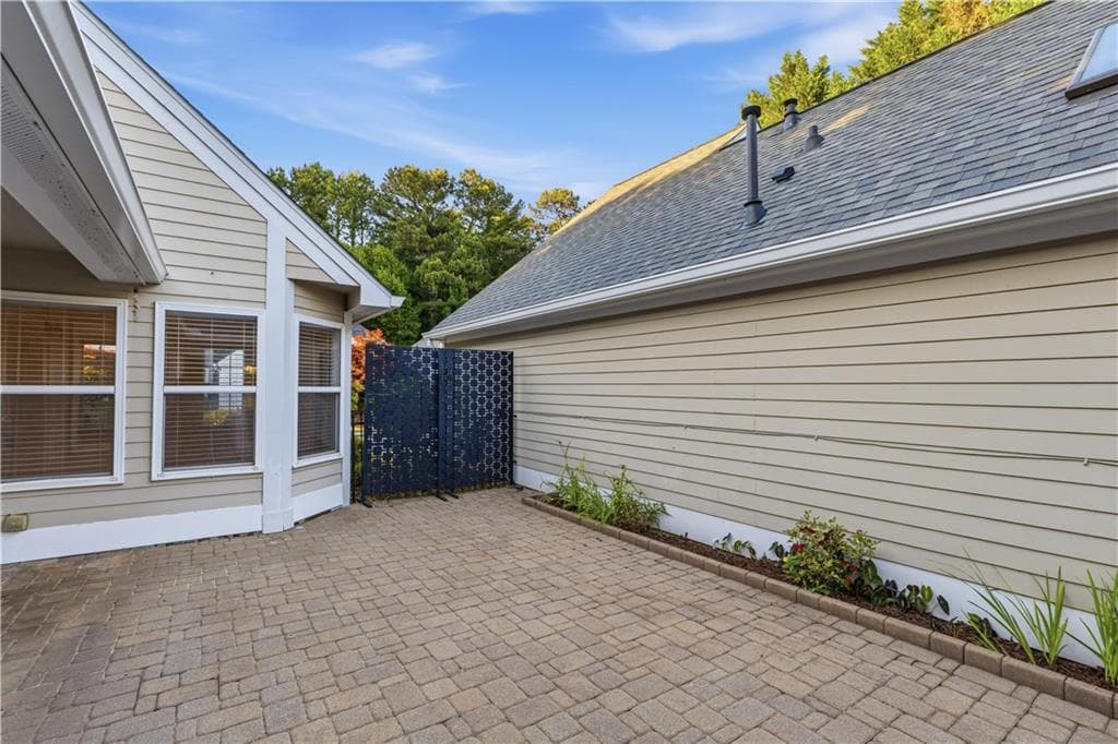 3 bedroom, 2 bathroom, 1,439 sq ft single family residence for sale at 5062 Kathryn Glen Drive, Acworth, GA 30101 — photo 10