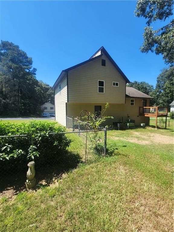 3 bedroom, 2 bathroom, 1,356 sq ft single family residence for sale at 1485 Moriah Trace, Auburn, GA 30011 — photo 3