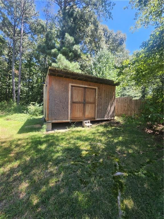 3 bedroom, 2 bathroom, 1,356 sq ft single family residence for sale at 1485 Moriah Trace, Auburn, GA 30011 — photo 4