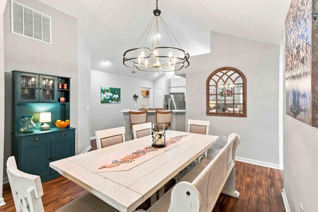 3 bedroom, 2 bathroom, 2,147 sq ft condominium for sale at 34108 Harvest Ridge Lane, Johns Creek, GA 30022 — photo 8