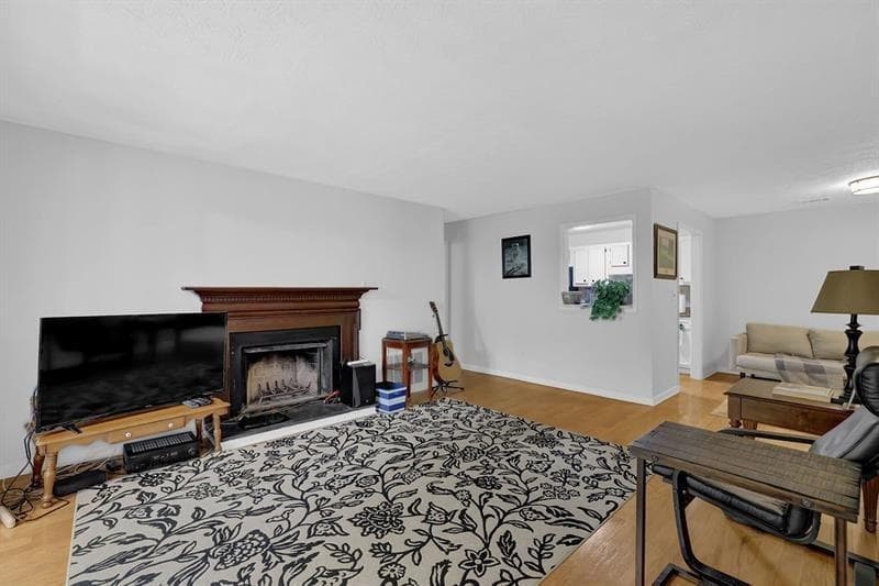 2 bedroom, 2 bathroom, 1,102 sq ft condominium for sale at 1004 Vicksburg Place, Atlanta, GA 30350 — photo 6