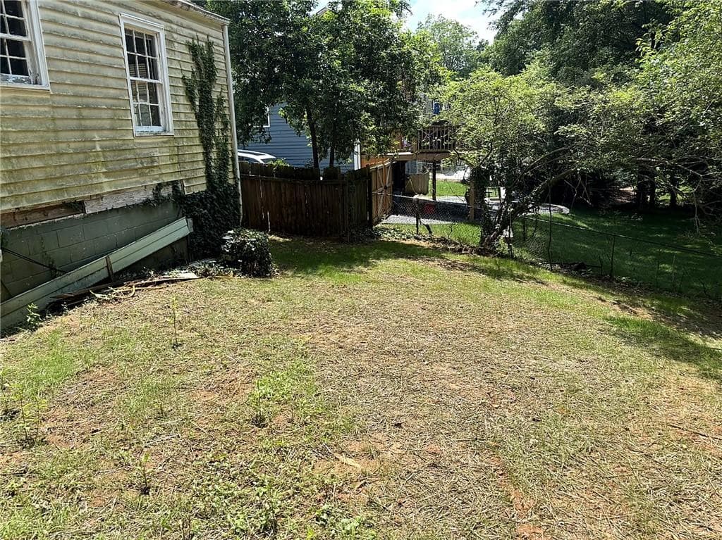 3 bedroom, 1 bathroom, 1,054 sq ft single family residence for sale at 1238 Church Street, Decatur, GA 30030 — photo 2
