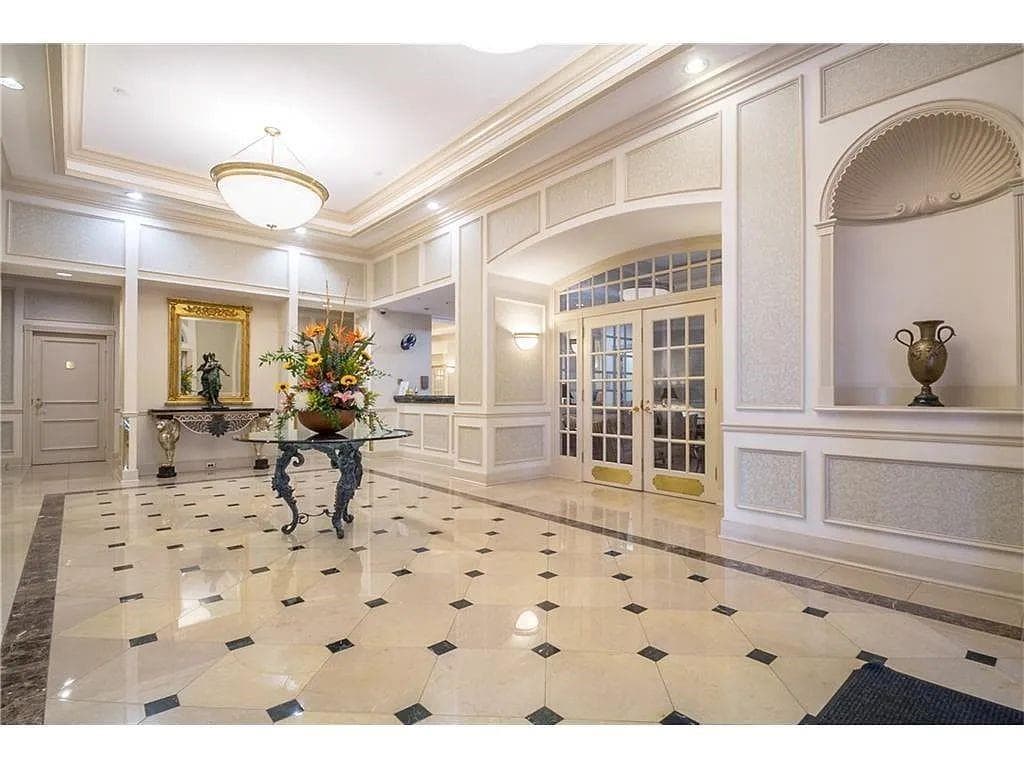 1 bedroom, 1 bathroom, 750 sq ft condominium for rent at 199 14th Street 1204, Atlanta, GA 30309 for $1,850 a month — photo 2