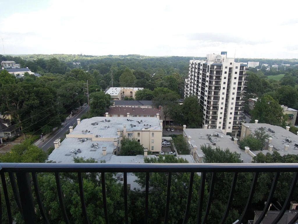 1 bedroom, 1 bathroom, 750 sq ft condominium for rent at 199 14th Street 1204, Atlanta, GA 30309 for $1,850 a month — photo 4