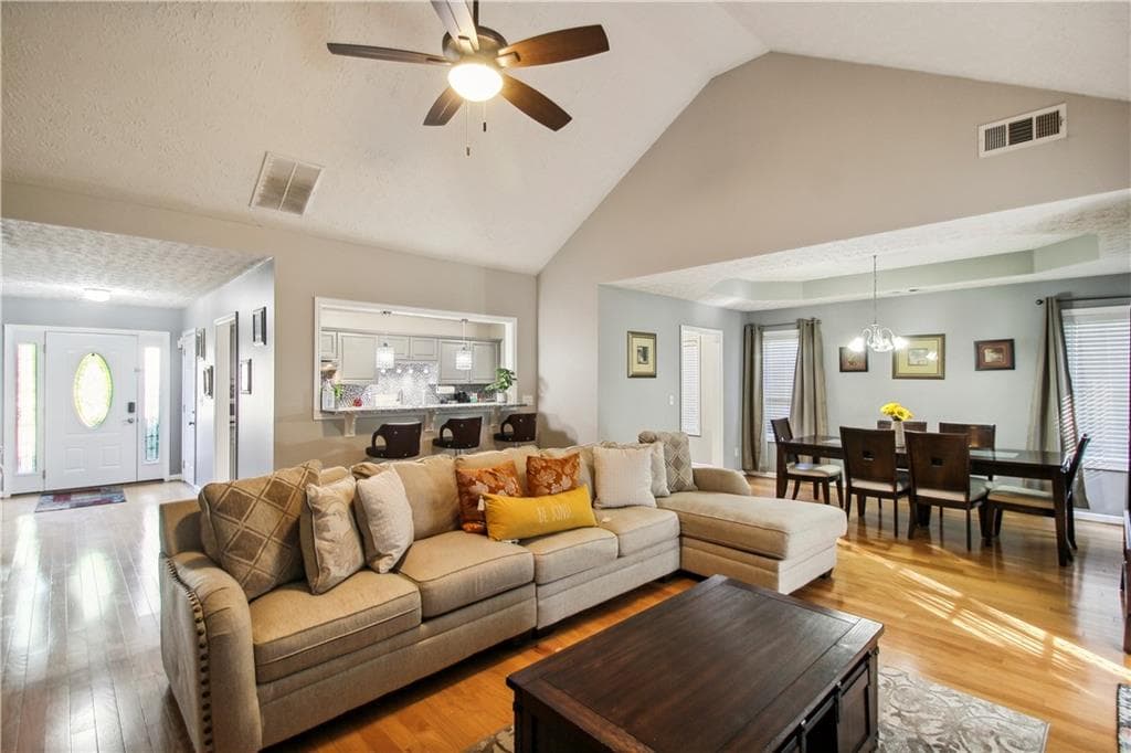 3 bedroom, 2 bathroom, 1,736 sq ft single family residence for sale at 445 Sanford Creek Lane, Lawrenceville, GA 30045 — photo 3