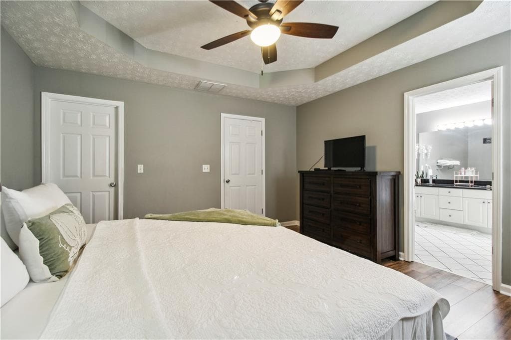 3 bedroom, 2 bathroom, 1,736 sq ft single family residence for sale at 445 Sanford Creek Lane, Lawrenceville, GA 30045 — photo 9