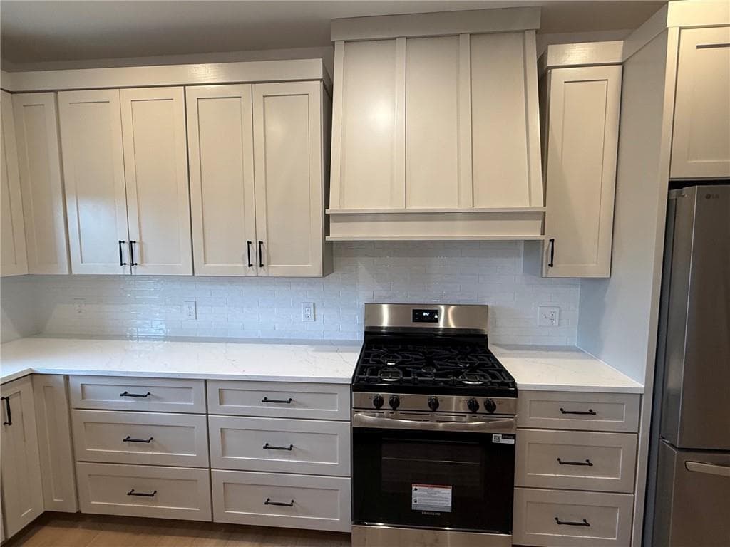 3 bedroom, 2 bathroom, 1,905 sq ft single family residence for sale at 189 Oakland Drive, Calhoun, GA 30701 — photo 6