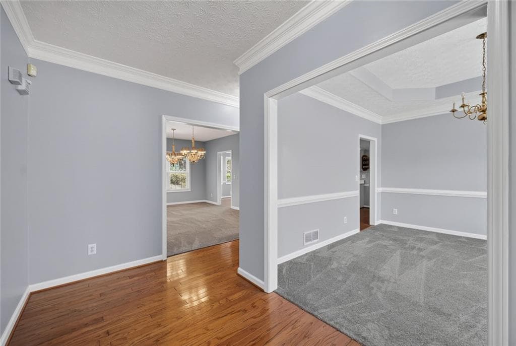 5 bedroom, 3 bathroom, 4,328 sq ft single family residence under contract at 1260 Fountain Cove Lane, Lawrenceville, GA 30043 — photo 3