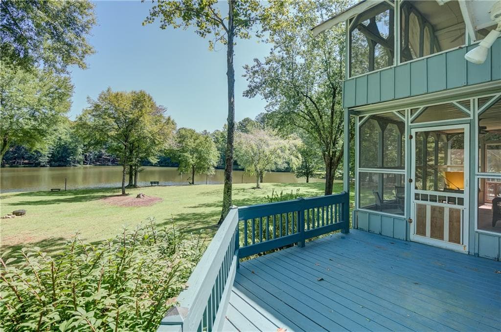 3 bedroom, 4 bathroom, 2,244 sq ft single family residence for sale at 215 Wessmanor Drive, Bowdon, GA 30108 — photo 7