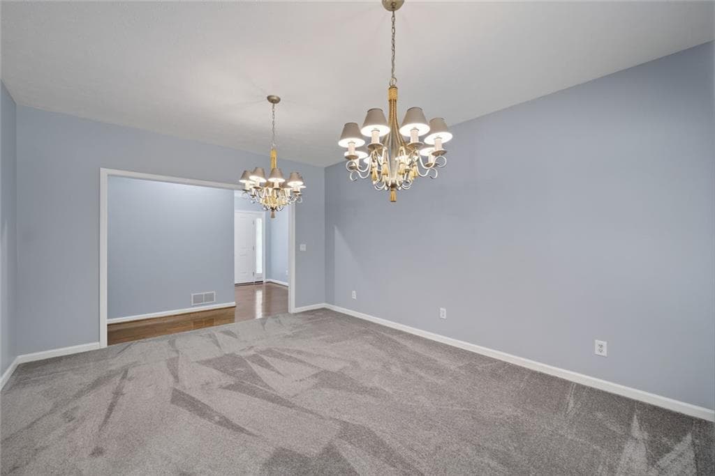 5 bedroom, 3 bathroom, 4,328 sq ft single family residence under contract at 1260 Fountain Cove Lane, Lawrenceville, GA 30043 — photo 9