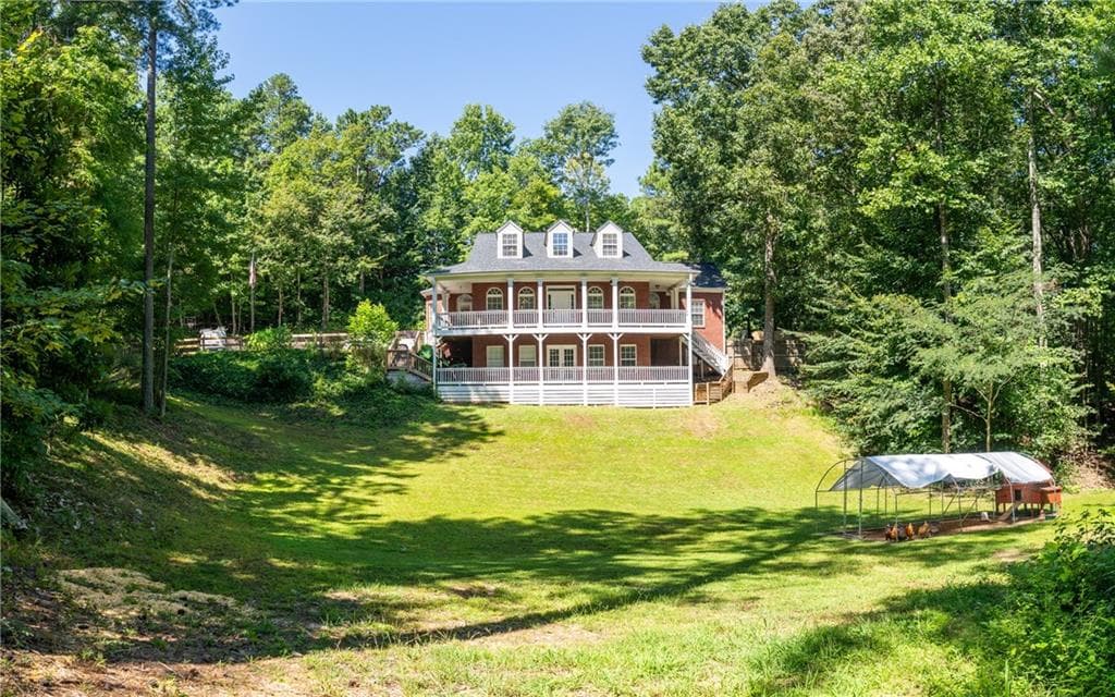 5 bedroom, 4 bathroom, 3,632 sq ft single family residence for sale at 75 Black Forest Drive, Dallas, GA 30132 — photo 5