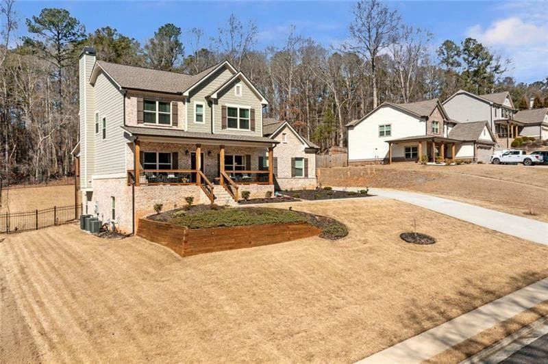 5 bedroom, 4 bathroom, 3,515 sq ft single family residence for sale at 2113 Hope Lane, Monroe, GA 30656 — photo 4