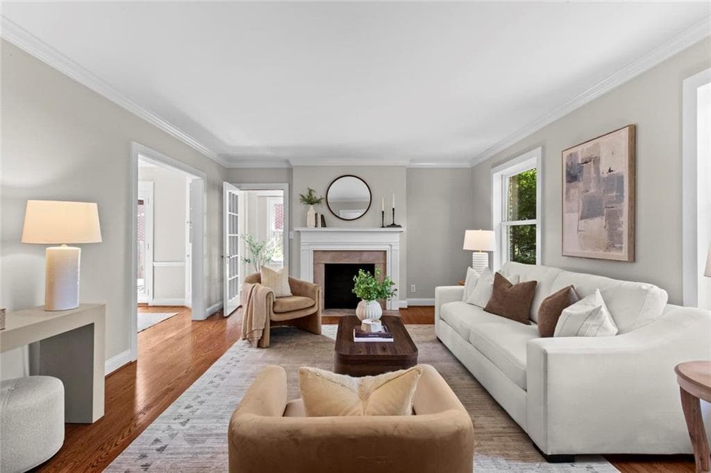 4 bedroom, 4 bathroom, 2,982 sq ft single family residence for sale at 2695 Sharondale Drive, Atlanta, GA 30305 — photo 8