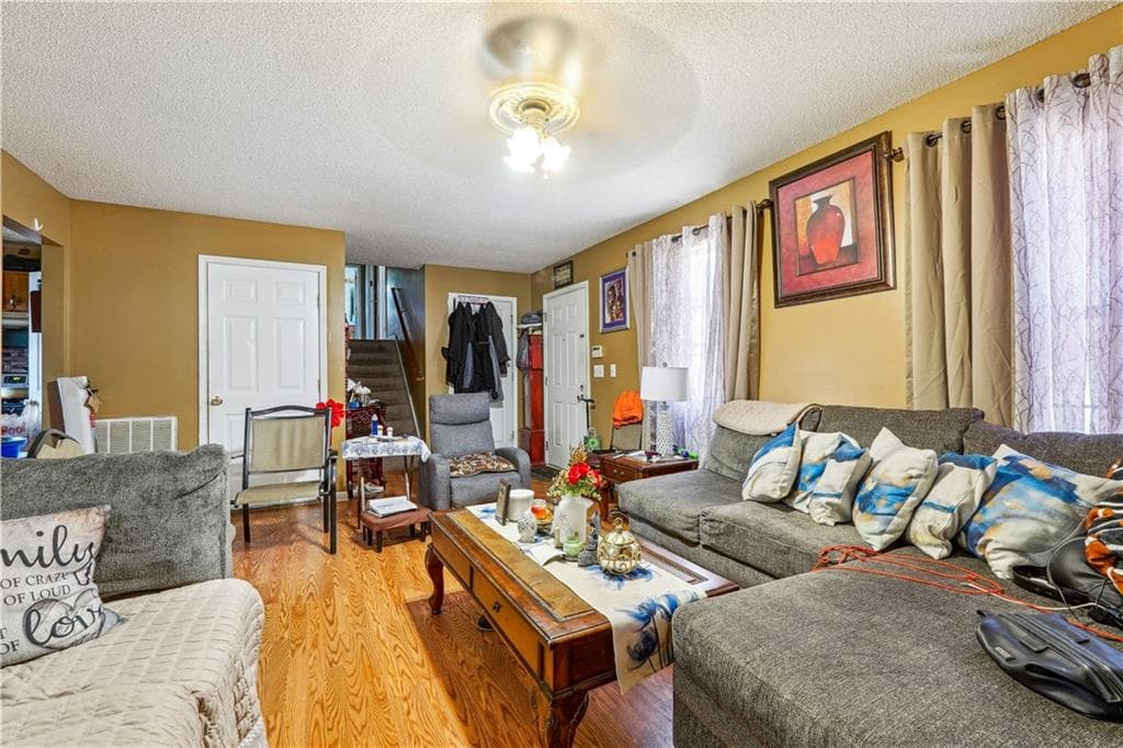 3 bedroom, 2 bathroom, 1,200 sq ft single family residence for sale at 411 Ivy Crest Drive, Dallas, GA 30157 — photo 5