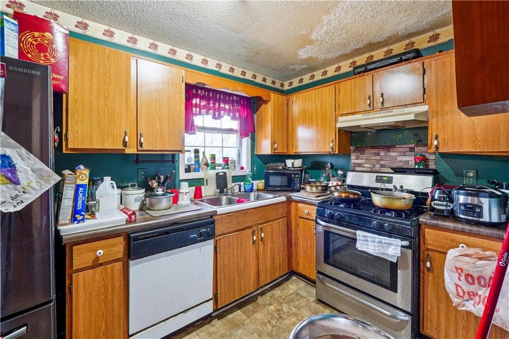 3 bedroom, 2 bathroom, 1,200 sq ft single family residence for sale at 411 Ivy Crest Drive, Dallas, GA 30157 — photo 8