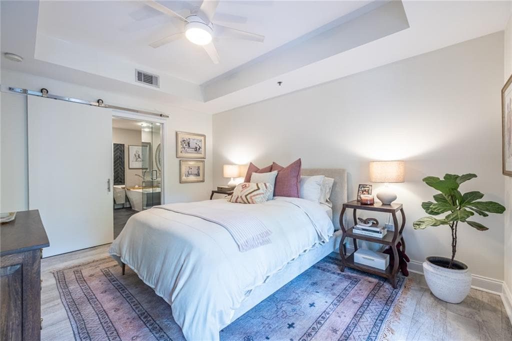 2 bedroom, 2 bathroom, 1,350 sq ft condominium for sale at 50 Biscayne Drive 3111, Atlanta, GA 30309 — photo 3