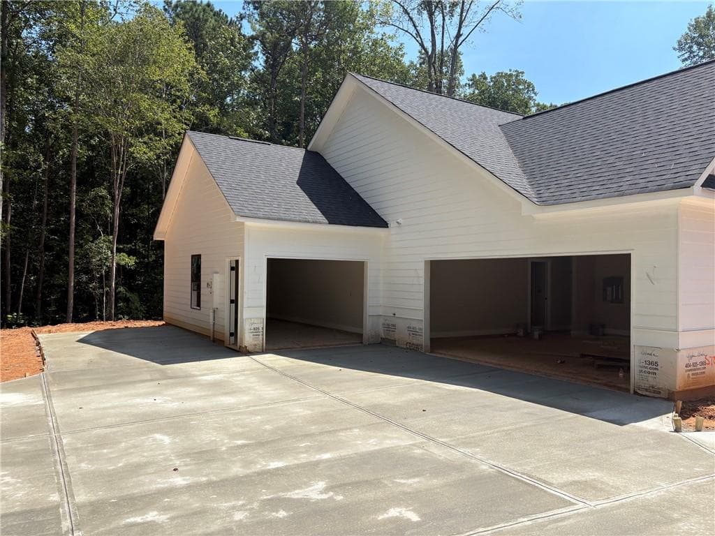 3 bedroom, 3 bathroom, 1,840 sq ft single family residence for sale at 5544 Highway 101, Dallas, GA 30132 — photo 3