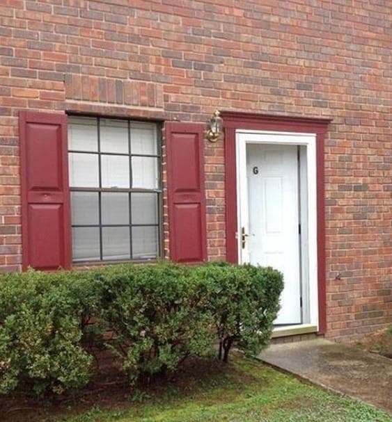 3 bedroom, 3 bathroom, 1,536 sq ft condominium sold at 6354 Shannon Parkway 9G, Union City, GA 30291