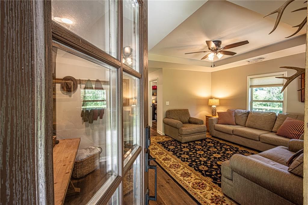 3 bedroom, 3 bathroom, 1,404 sq ft single family residence under contract at 200 Clayton Burns Road, Dahlonega, GA 30533 — photo 5