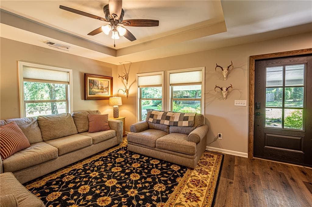 3 bedroom, 3 bathroom, 1,404 sq ft single family residence under contract at 200 Clayton Burns Road, Dahlonega, GA 30533 — photo 8