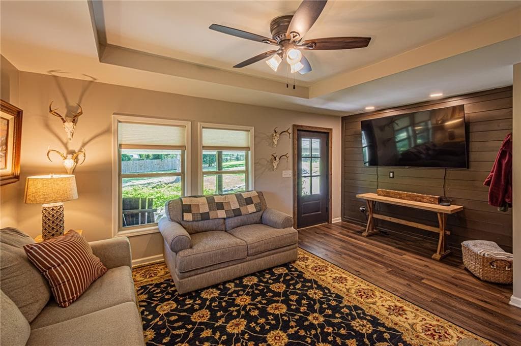3 bedroom, 3 bathroom, 1,404 sq ft single family residence under contract at 200 Clayton Burns Road, Dahlonega, GA 30533 — photo 9
