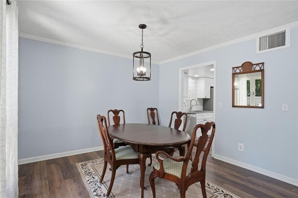 3 bedroom, 3 bathroom, 1,516 sq ft condominium for sale at 2540 Cedar Canyon Drive, Marietta, GA 30067 — photo 5