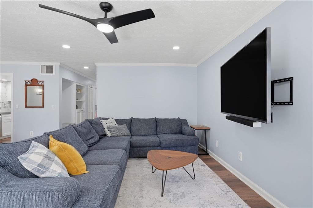 3 bedroom, 3 bathroom, 1,516 sq ft condominium for sale at 2540 Cedar Canyon Drive, Marietta, GA 30067 — photo 9