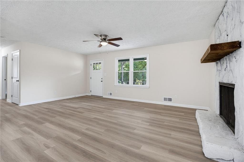 4 bedroom, 3 bathroom, 2,400 sq ft single family residence for sale at 102 Tibbitts Drive, Dallas, GA 30157 — photo 9