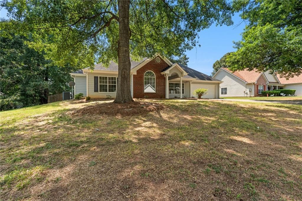 3 bedroom, 2 bathroom, 1,812 sq ft single family residence under contract at 60 Deep Springs Way, Covington, GA 30016 — photo 4