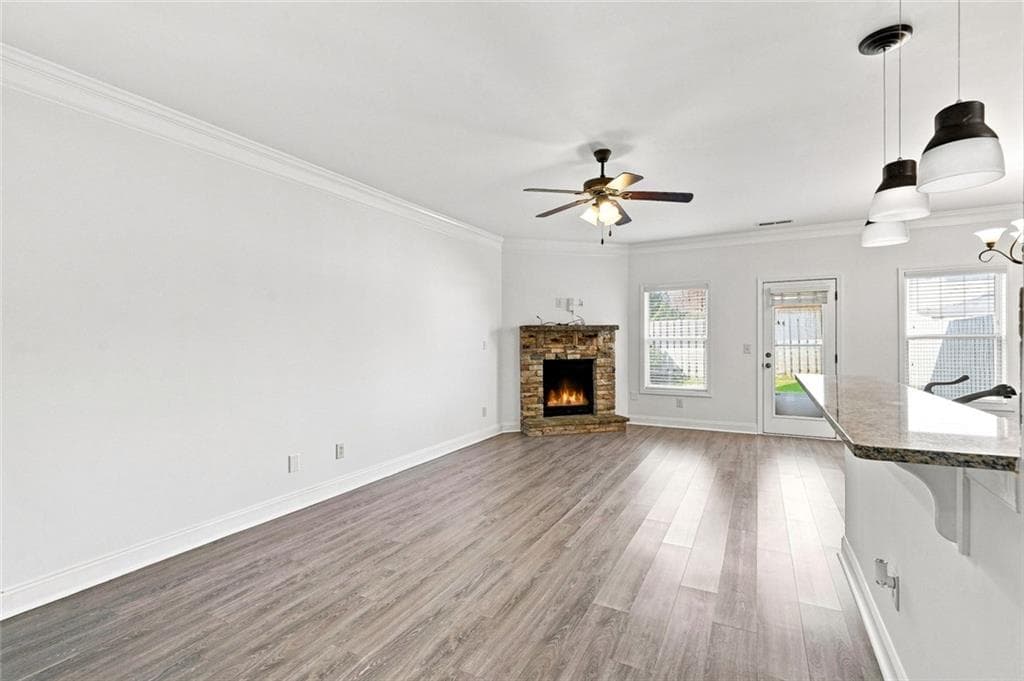 3 bedroom, 3 bathroom, 1,924 sq ft townhouse for sale at 2508 Morgan Chase Drive, Buford, GA 30519 — photo 3