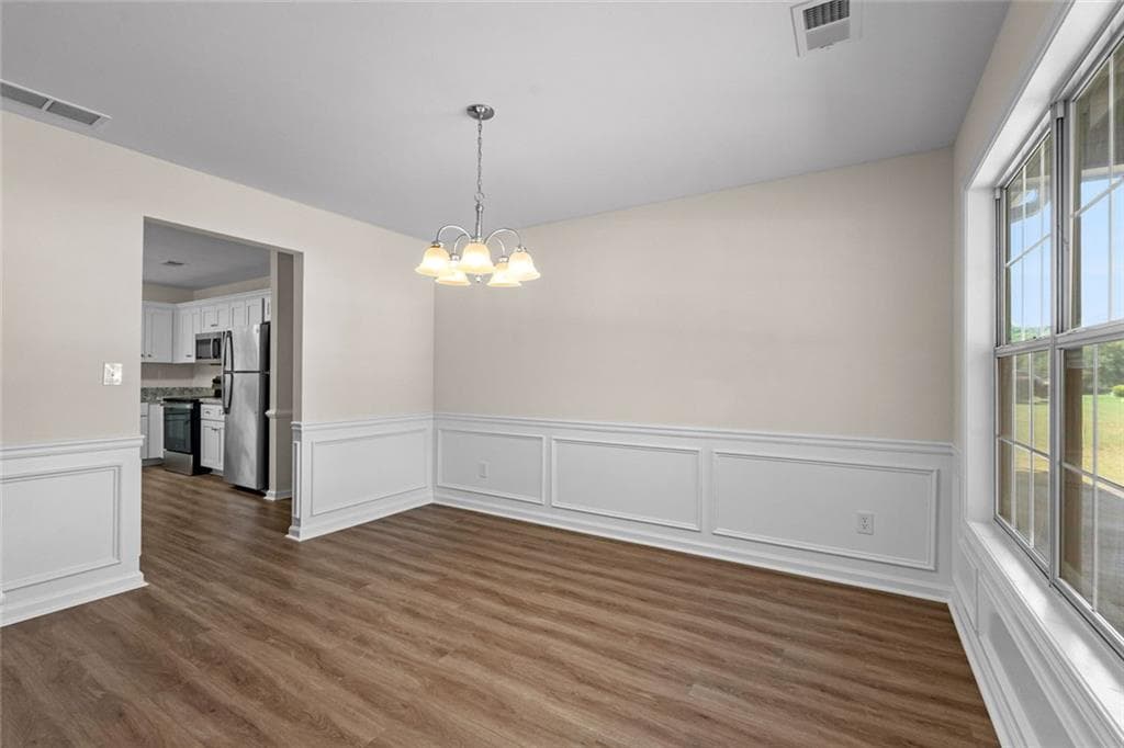 3 bedroom, 2 bathroom, 1,812 sq ft single family residence under contract at 60 Deep Springs Way, Covington, GA 30016 — photo 9