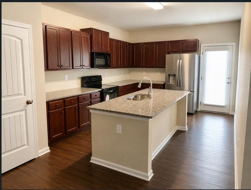 4 bedroom, 3 bathroom, 2,064 sq ft single family residence for rent at 537 Ruths Drive, Holly Springs, GA 30188 for $2,200 a month — photo 9