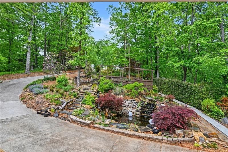 5 bedroom, 4 bathroom, 5,115 sq ft single family residence for sale at 5735 E Ridge Drive, Douglasville, GA 30135 — photo 8