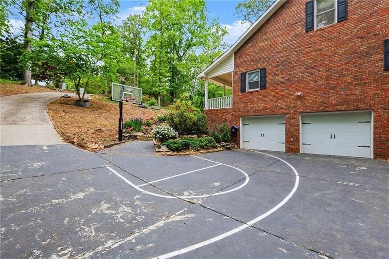 5 bedroom, 4 bathroom, 5,115 sq ft single family residence for sale at 5735 E Ridge Drive, Douglasville, GA 30135 — photo 10