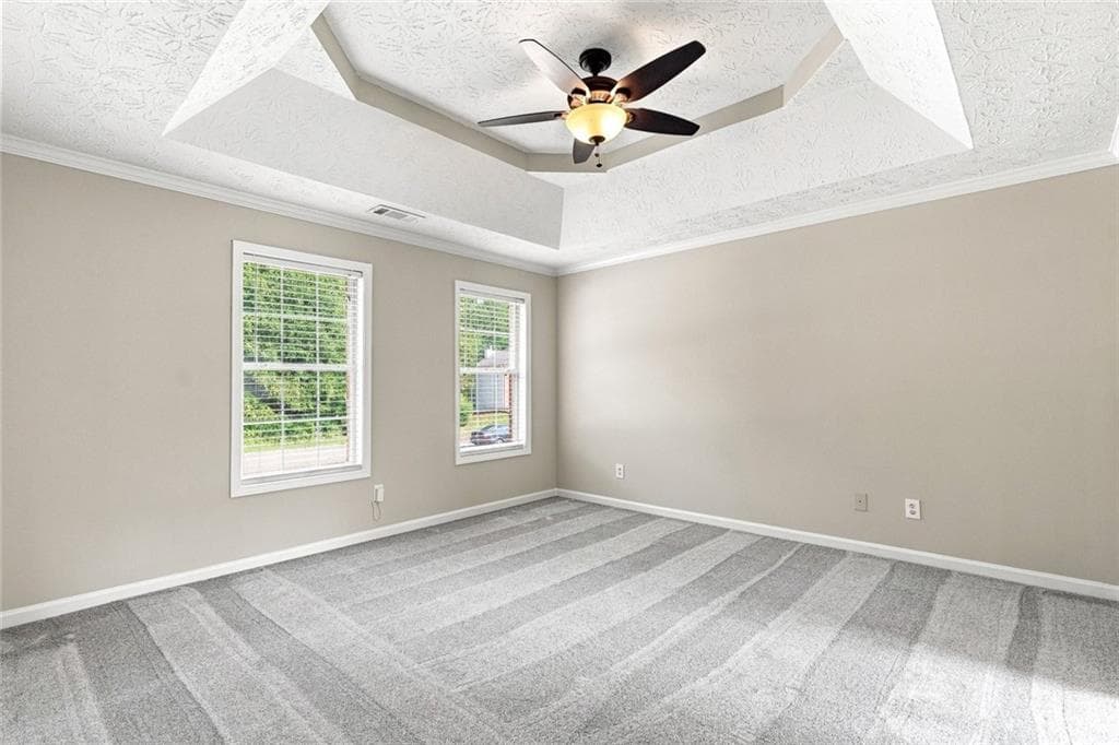 4 bedroom, 3 bathroom, 2,167 sq ft single family residence under contract at 304 Waterfront Drive, Mcdonough, GA 30253 — photo 10