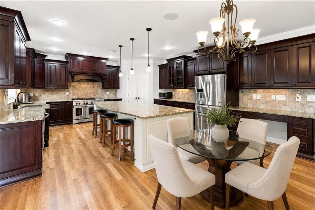 5 bedroom, 4 bathroom, 6,322 sq ft single family residence for sale at 641 Freeman Brock Road, Auburn, GA 30011 — photo 7