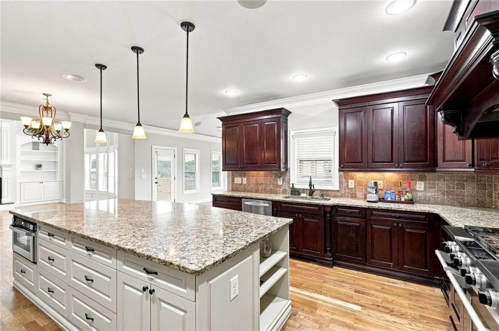 5 bedroom, 4 bathroom, 6,322 sq ft single family residence for sale at 641 Freeman Brock Road, Auburn, GA 30011 — photo 9