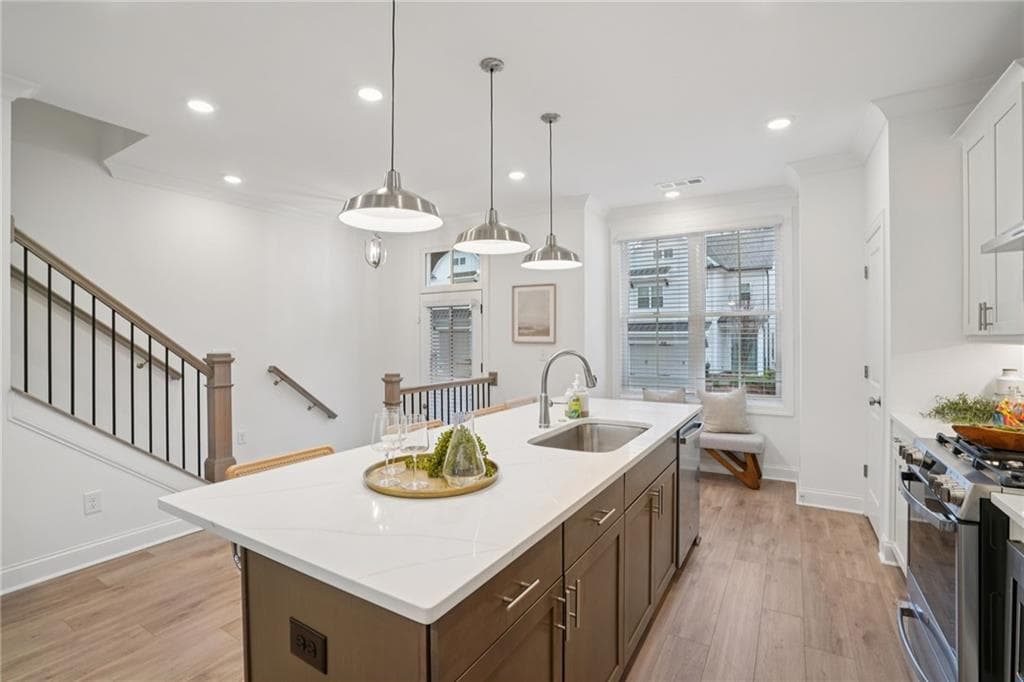 3 bedroom, 4 bathroom, 1,978 sq ft townhouse for sale at 626 Skytop Drive 159, Cumming, GA 30040 — photo 10