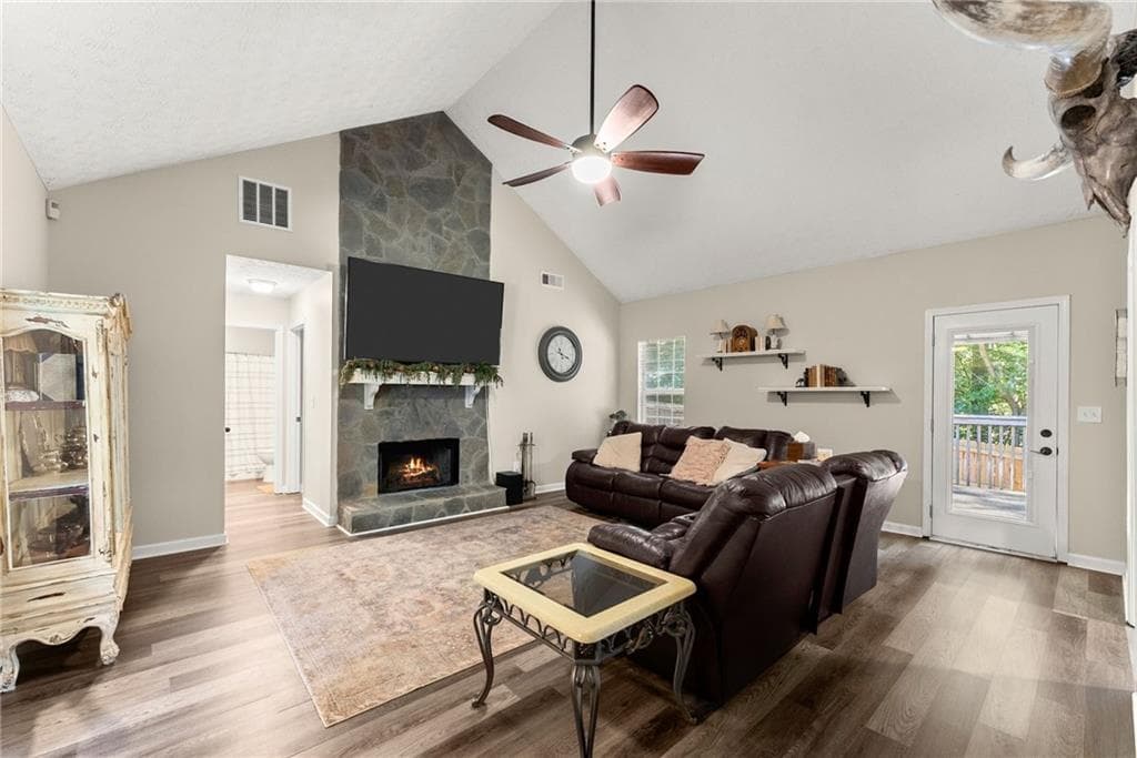 3 bedroom, 2 bathroom, 1,482 sq ft single family residence under contract at 4444 Bos Way, Loganville, GA 30052 — photo 10