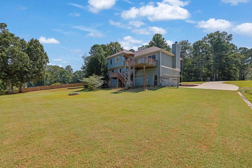 4 bedroom, 3 bathroom, 2,378 sq ft single family residence under contract at 200 Fate Conn Road, Canton, GA 30114 — photo 10